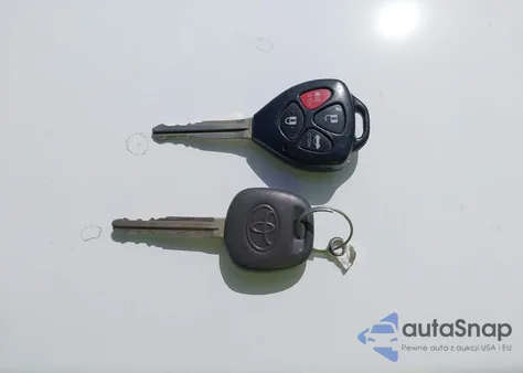 2013 Toyota Corolla L z USA, uszkodzony, nr VIN 5YFBU4EE1DP143544